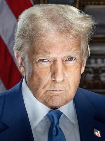 Donald_Trump_official_portrait,_2025